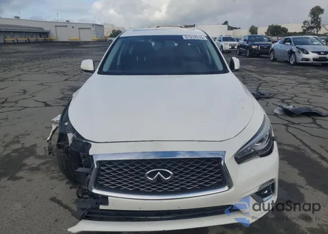 2018 Infiniti Q50 Luxe z USA, uszkodzony, nr VIN JN1EV7ARXJM442004